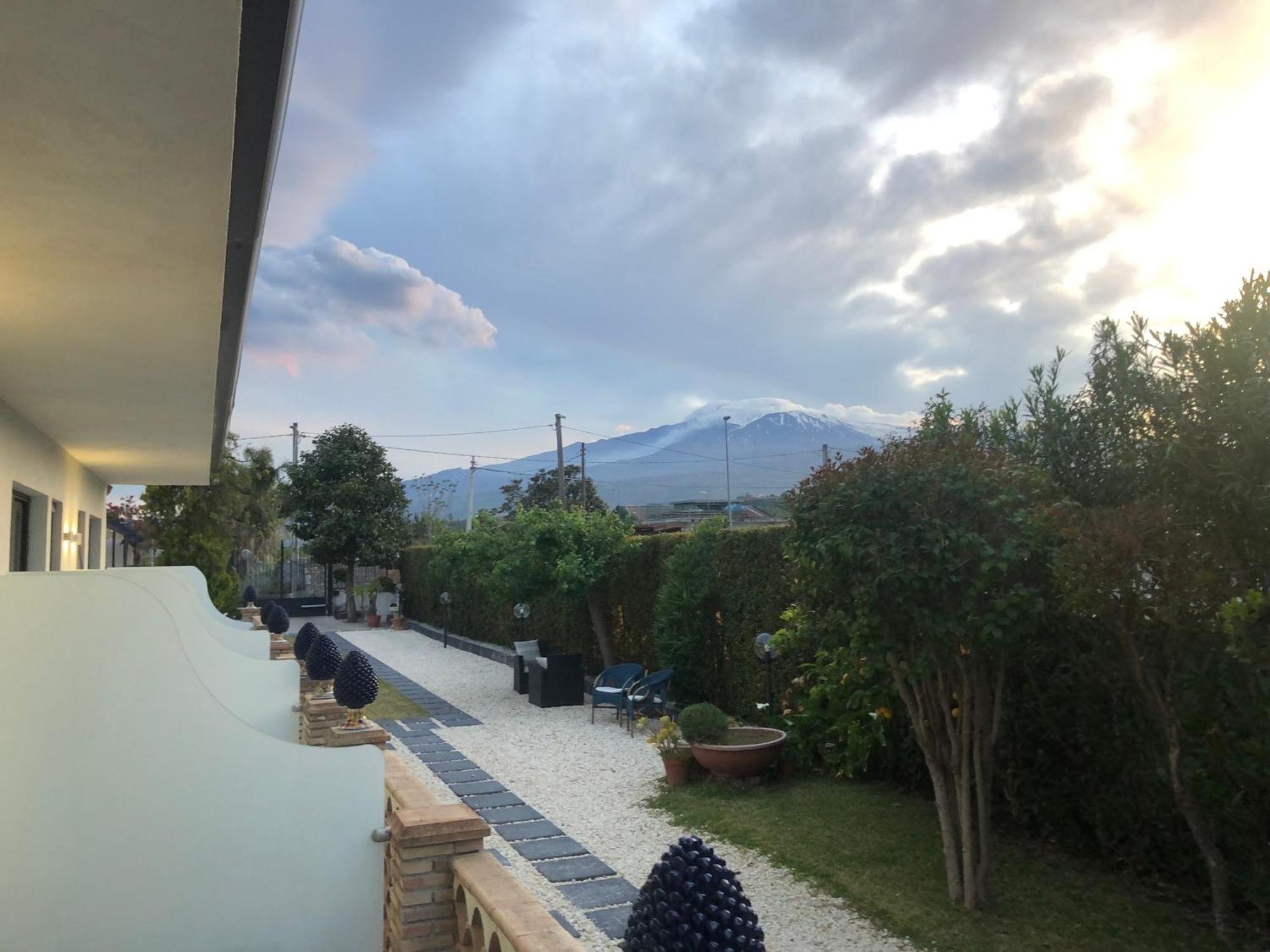 Paradise Sicily Rooms Calatabiano Exterior photo